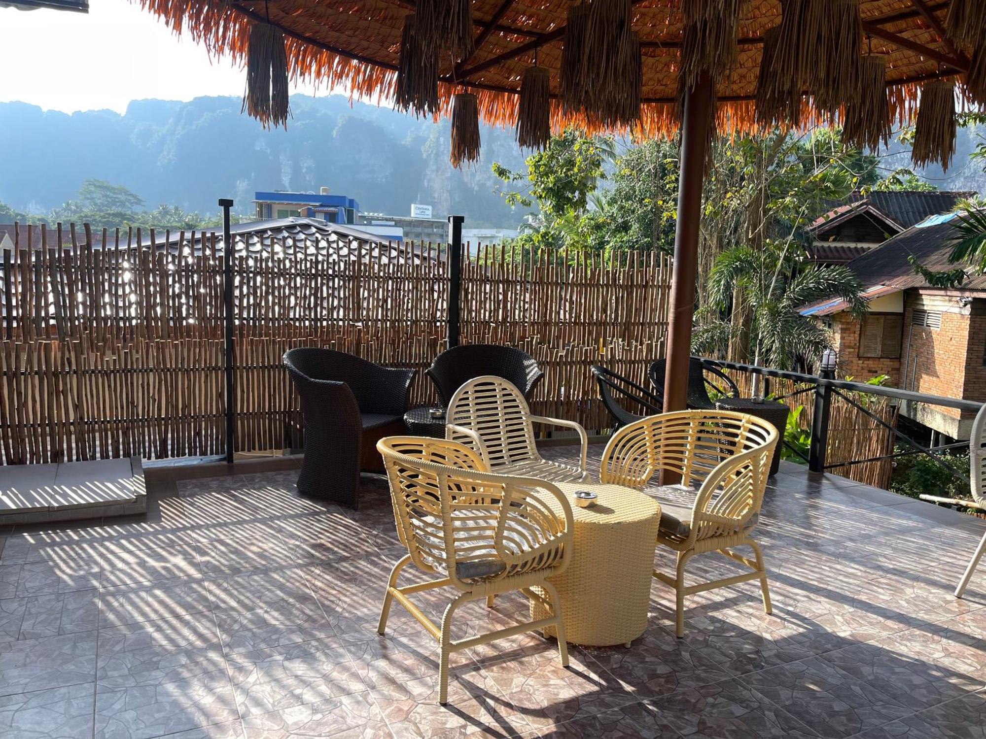 Summer Club And Hostel Ao Nang Exterior foto