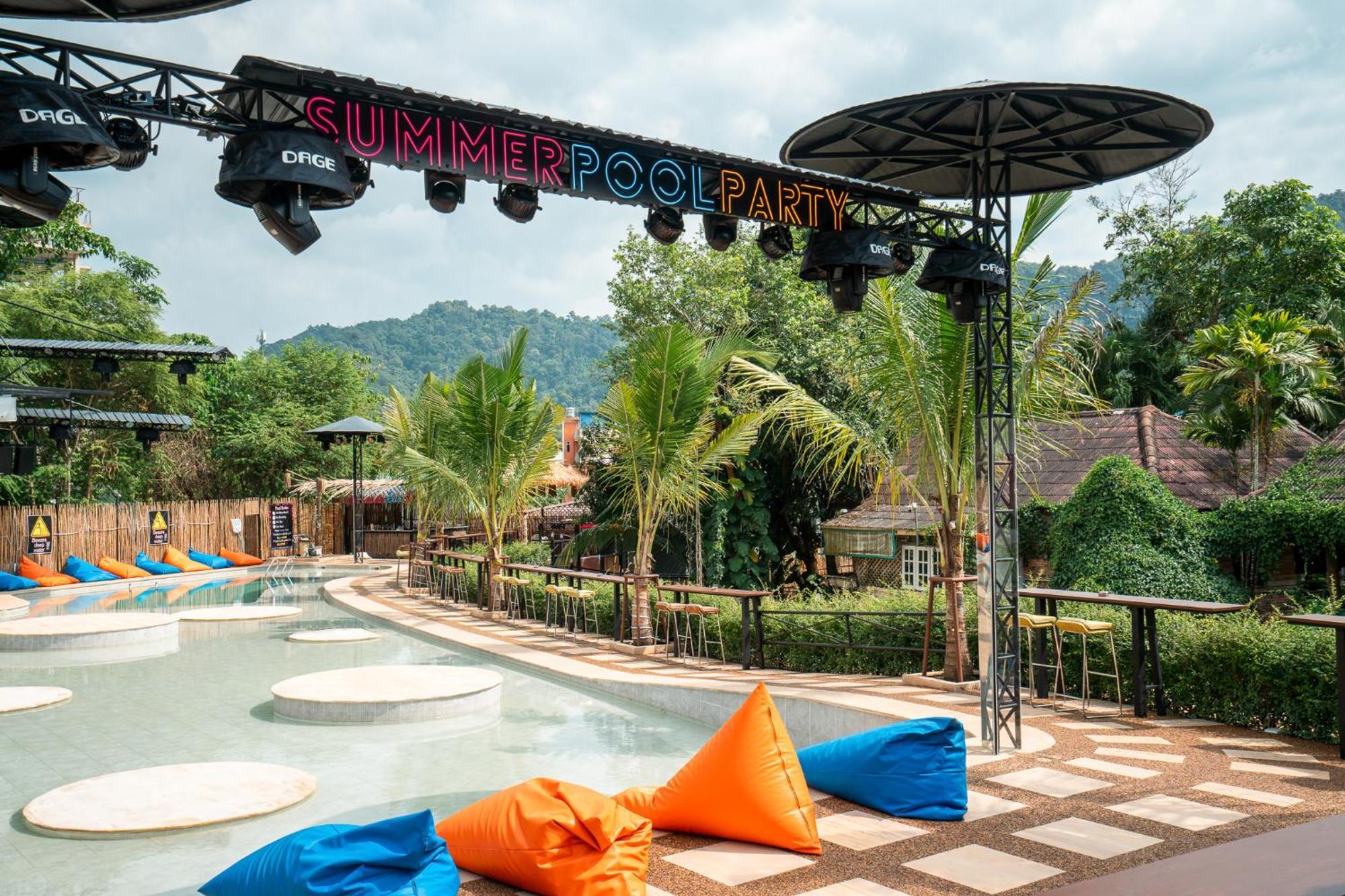 Summer Club And Hostel Ao Nang Exterior foto