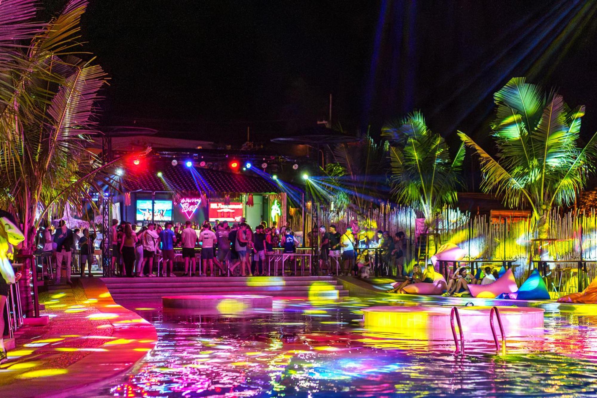 Summer Club And Hostel Ao Nang Exterior foto